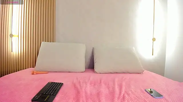 Snapshot of lua_rosse chatting on March 2026 07:39:01 PM lua rosse online show from March 2026 07:39:01 PM