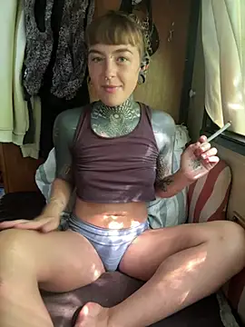 Snapshot of HornyHippy1 chatting on June 2026 08:53:01 AM HornyHippy1 online show from June 2026 08:53:01 AM