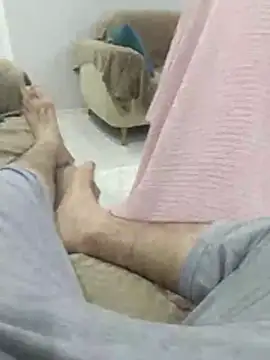 Snapshot of tengebongaz chatting on April 2026 09:26:02 PM tengebongaz online show from April 2026 09:26:02 PM