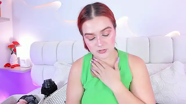 melanieklaus2 online show from April 2026 03:45:01 AM