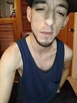 Snapshot of Meliodas97xxx chatting on April 2026 06:21:01 AM Meliodas97xxx online show from April 2026 06:21:01 AM