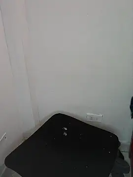 Snapshot of Meliodas97xxx chatting on April 2026 04:50:02 AM Meliodas97xxx online show from April 2026 04:50:02 AM