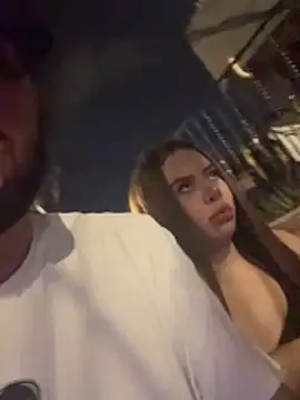 Snapshot of lindaandtony chatting on March 2026 04:57:02 AM lindaandtony online show from March 2026 04:57:02 AM