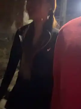 Snapshot of lindaandtony chatting on April 2026 06:10:02 AM lindaandtony online show from April 2026 06:10:02 AM