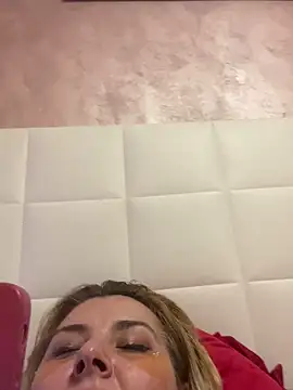 Snapshot of Maria3879 chatting on March 2026 05:00:01 AM Maria3879 online show from March 2026 05:00:01 AM