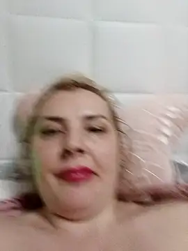 Snapshot of Maria3879 chatting on April 2026 12:42:02 AM Maria3879 online show from April 2026 12:42:02 AM