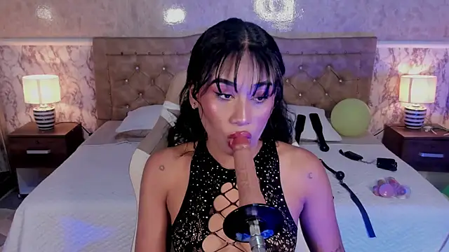 Snapshot of Horny_Brunette_ chatting on March 2026 04:06:01 AM Horny Brunette online show from March 2026 04:06:01 AM