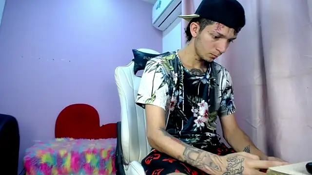 Hot Gaara  online show from April 2026 03:48:01 AM