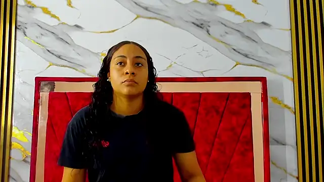 Snapshot of Tiana_hots chatting on April 2026 12:27:01 AM Tiana hots online show from April 2026 12:27:01 AM