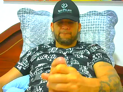 Snapshot of altenori chatting on April 2026 11:37:01 AM altenori online show from April 2026 11:37:01 AM