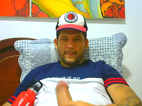 Snapshot of altenori chatting on April 2026 03:01:02 AM altenori online show from April 2026 03:01:02 AM