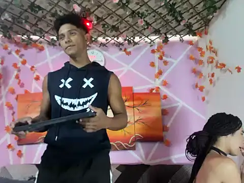 Nahomi hot 77 online show from March 2026 06:19:02 PM