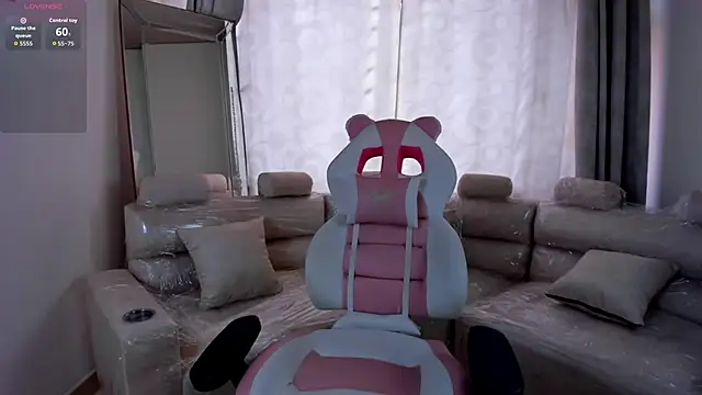 Snapshot of april_smiith1 chatting on April 2026 01:26:01 PM april smiith1 online show from April 2026 01:26:01 PM