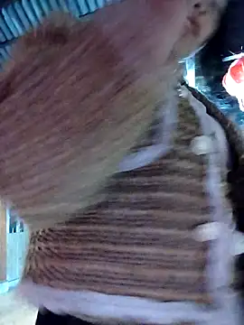 Snapshot of Ketyk6 chatting on April 2026 12:05:02 PM Ketyk6 online show from April 2026 12:05:02 PM