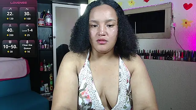 SofiaRoyal2308 online show from March 2026 03:12:01 AM