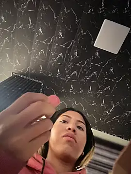 Snapshot of Laila_LS chatting on March 2026 02:39:02 PM Laila LS online show from March 2026 02:39:02 PM