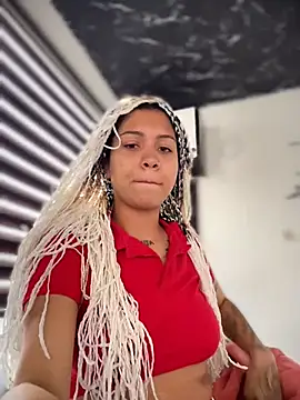 Snapshot of Laila_LS chatting on April 2026 01:38:02 PM Laila LS online show from April 2026 01:38:02 PM