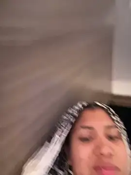 Snapshot of Laila_LS chatting on July 2026 01:15:02 PM Laila LS online show from July 2026 01:15:02 PM