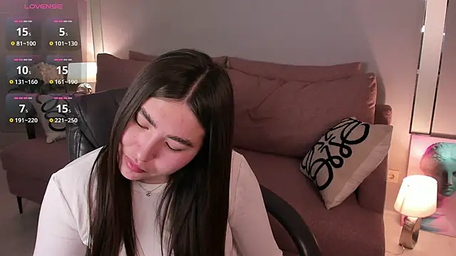 Snapshot of IceIcebabe_ chatting on April 2026 05:08:02 AM IceIcebabe online show from April 2026 05:08:02 AM