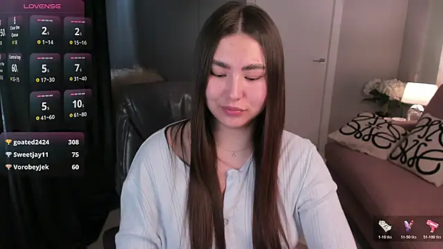 Snapshot of IceIcebabe_ chatting on April 2026 07:45:01 AM IceIcebabe online show from April 2026 07:45:01 AM