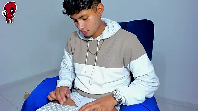 Thiago snoop online show from April 2026 12:48:02 AM