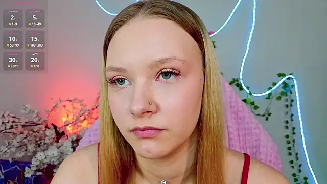 StaceyyJones online show from April 2026 08:00:02 AM