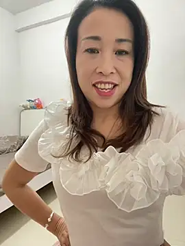 Snapshot of keke-77 chatting on April 2026 02:49:02 AM keke-77 online show from April 2026 02:49:02 AM