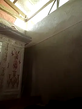 Snapshot of -Tiduta- chatting on April 2026 05:30:01 AM -Tiduta- online show from April 2026 05:30:01 AM