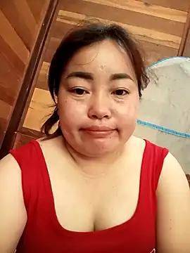 Snapshot of -Tiduta- chatting on April 2026 06:02:02 AM -Tiduta- online show from April 2026 06:02:02 AM