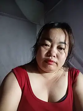 Snapshot of -Tiduta- chatting on May 2026 06:49:02 PM -Tiduta- online show from May 2026 06:49:02 PM