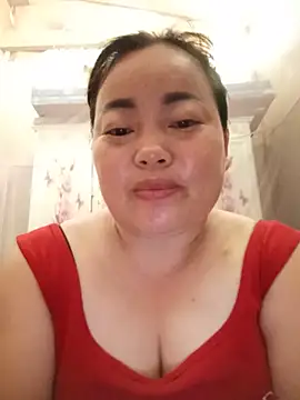 Snapshot of -Tiduta- chatting on May 2026 05:05:02 AM -Tiduta- online show from May 2026 05:05:02 AM