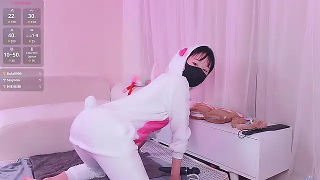 Snapshot of sexyjoy95 chatting on May 2026 11:51:02 AM sexyjoy95 online show from May 2026 11:51:02 AM