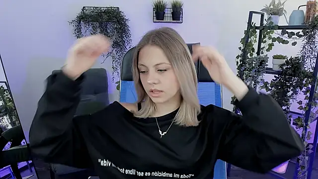 BlossomVibe online show from April 2026 07:41:01 AM