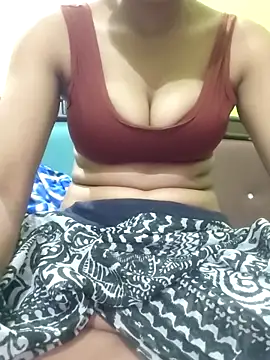 Lily4852 online show from April 2026 06:17:01 PM