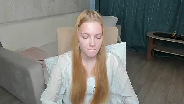 PetraRohal online show from March 2026 07:42:01 AM