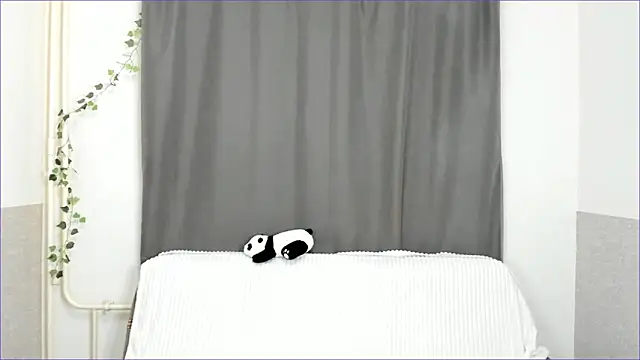 Snapshot of Emily_Nelsonn chatting on May 2026 05:19:02 PM Emily Nelsonn online show from May 2026 05:19:02 PM
