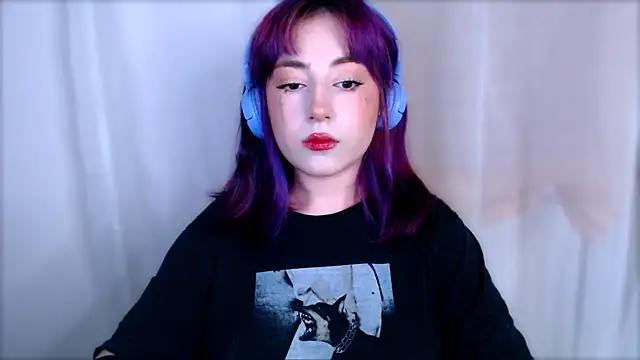 Snapshot of MistressEdith chatting on May 2026 08:24:01 PM MistressEdith online show from May 2026 08:24:01 PM