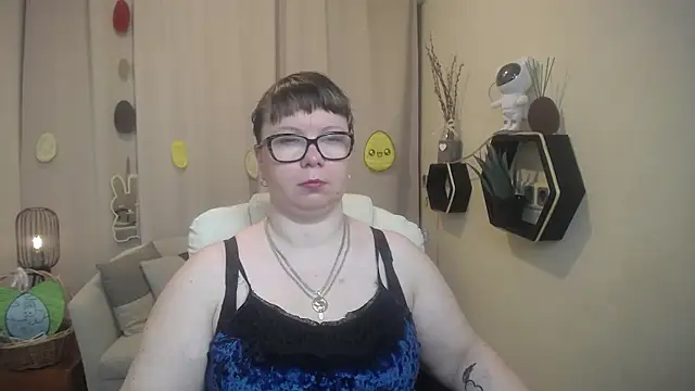 BonnnyBoobsy online show from April 2026 06:00:02 AM