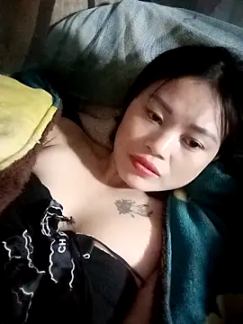 Eli18 online show from April 2026 01:41:01 PM