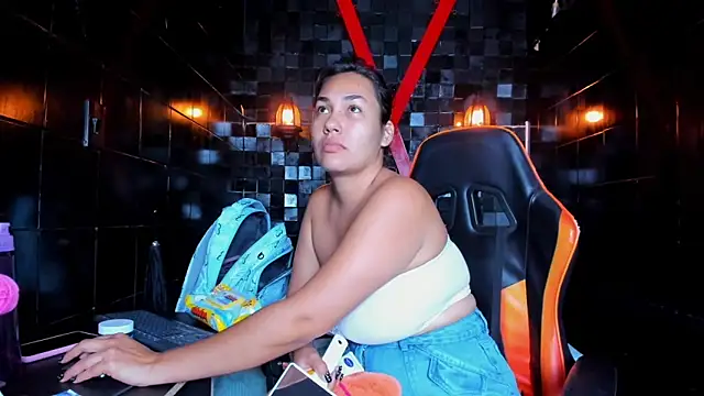 Snapshot of SammyEvanns_ chatting on March 2026 02:04:01 AM SammyEvanns online show from March 2026 02:04:01 AM