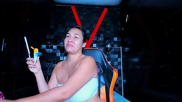 Snapshot of SammyEvanns_ chatting on April 2026 01:25:01 AM SammyEvanns online show from April 2026 01:25:01 AM