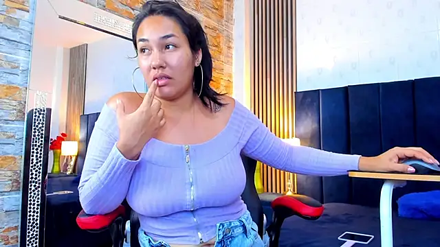 Snapshot of SammyEvanns_ chatting on April 2026 02:11:02 AM SammyEvanns online show from April 2026 02:11:02 AM