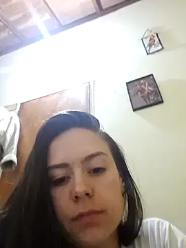 Snapshot of Isabelmotta_ chatting on April 2026 03:33:02 AM Isabelmotta online show from April 2026 03:33:02 AM