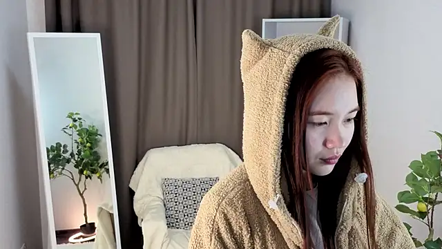 Snapshot of RoniDetterich chatting on March 2026 04:33:01 PM RoniDetterich online show from March 2026 04:33:01 PM