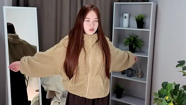 Snapshot of RoniDetterich chatting on March 2026 04:45:02 PM RoniDetterich online show from March 2026 04:45:02 PM