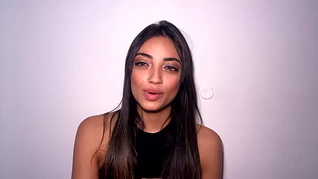 Snapshot of MarlysZlotnick chatting on March 2026 11:05:02 AM MarlysZlotnick online show from March 2026 11:05:02 AM