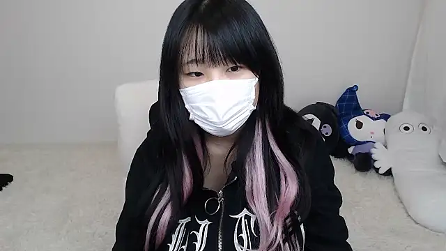 nanami nyann online show from March 2026 03:22:01 PM