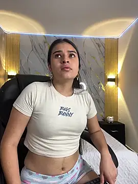 Snapshot of Valkiria77_Eup chatting on March 2026 12:05:02 PM Valkiria77 Eup online show from March 2026 12:05:02 PM