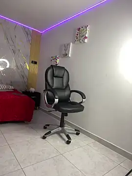 Snapshot of Valkiria77_Eup chatting on April 2026 11:16:01 AM Valkiria77 Eup online show from April 2026 11:16:01 AM