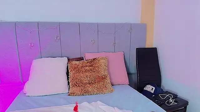 Snapshot of LiiaaGenner chatting on April 2026 06:16:02 PM LiiaaGenner online show from April 2026 06:16:02 PM